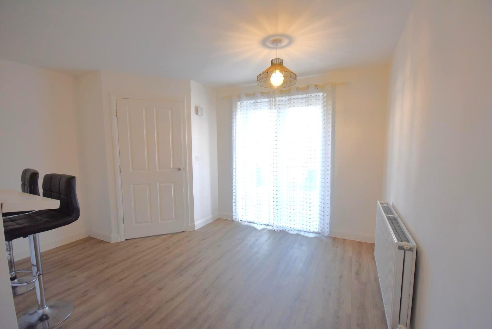 10 Clos Cymmer, Barry, CF62 5DL